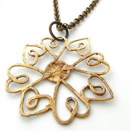 LA Jewellery Heartflake Brass Necklace